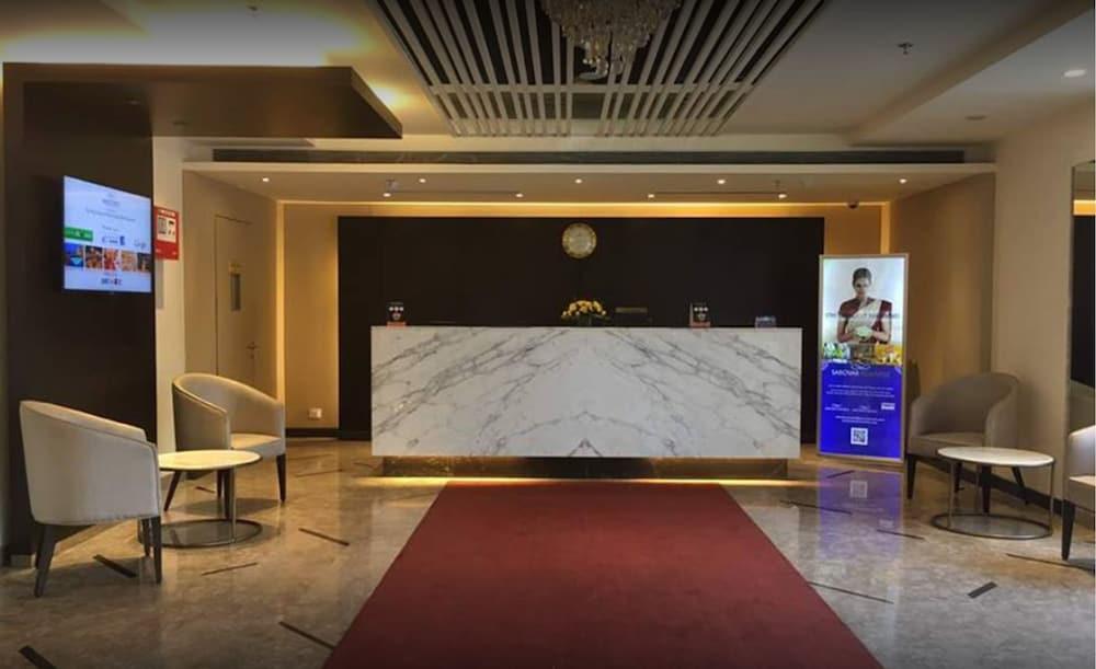 Deventure Sarovar Portico Kapashera, New Delhi Exterior foto